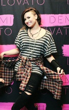 Demi Lovato : demi-lovato-1411402227.jpg