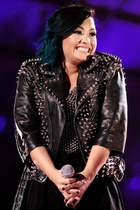 Demi Lovato : demi-lovato-1413047239.jpg