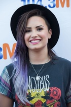 Demi Lovato : demi-lovato-1419734253.jpg