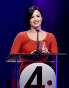 Demi Lovato : demi-lovato-1424537329.jpg