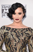 Demi Lovato : demi-lovato-1448413331.jpg