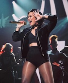 Demi Lovato : demi-lovato-1449869401.jpg