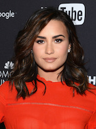 Demi Lovato : demi-lovato-1474813090.jpg