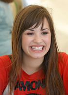 Demi Lovato : demi_lovato_1221859349.jpg