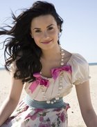 Demi Lovato : demi_lovato_1275713269.jpg