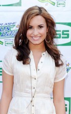 Demi Lovato : demi_lovato_1283367922.jpg