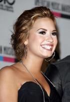 Demi Lovato : demi_lovato_1286927975.jpg