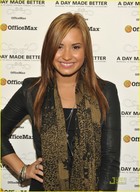 Demi Lovato : demi_lovato_1287404091.jpg