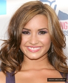 Demi Lovato : demi_lovato_1306848521.jpg