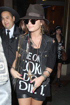 Demi Lovato : demi_lovato_1311006460.jpg