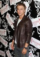 Derek Hough : derek-hough-1320323228.jpg