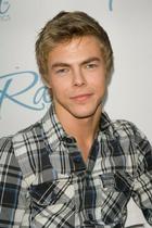 Derek Hough : derek-hough-1334891638.jpg