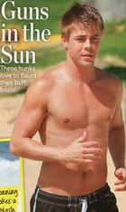 Derek Hough : derek-hough-1351785225.jpg