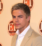 Derek Hough : derek-hough-1357317442.jpg