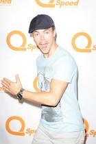 Derek Hough : derek-hough-1357358199.jpg