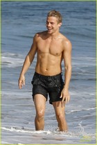 Derek Hough : derek-hough-1376586061.jpg