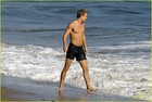 Derek Hough : derek-hough-1376586078.jpg