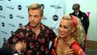 Derek Hough : derek-hough-1382472794.jpg