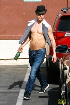 Derek Hough : derek-hough-1398863899.jpg