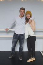 Derek Hough : derek-hough-1399059390.jpg