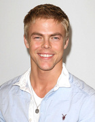 Derek Hough : derek-hough-1406396929.jpg