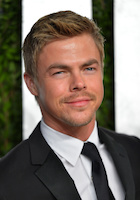 Derek Hough : derek-hough-1458848129.jpg