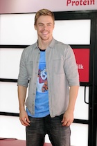 Derek Hough : derek-hough-1503538910.jpg