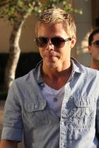 Derek Hough : derekhough_1281565304.jpg