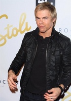 Derek Hough : derekhough_1281565540.jpg