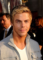 Derek Hough : derekhough_1284505159.jpg