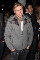 Derek Hough : derekhough_1286485651.jpg