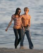 Derek Hough : derekhough_1295636156.jpg