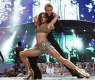 Derek Hough : derekhough_1299774913.jpg