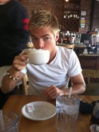 Derek Hough : derekhough_1299864313.jpg