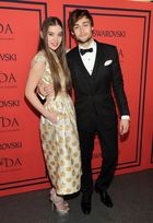 Douglas Booth : TI4U1370795108.jpg