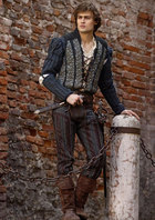 Douglas Booth : douglas-booth-1370794648.jpg