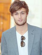 Douglas Booth : douglas-booth-1370794997.jpg