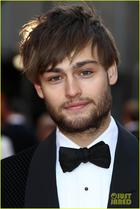 Douglas Booth : douglas-booth-1370795034.jpg