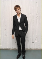 Douglas Booth : douglas-booth-1370795096.jpg