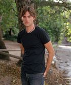 Drew Fuller : TI4U_u1139804112.jpg