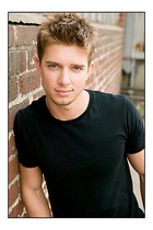 Drew Van Acker : drewvanacker_1302544911.jpg