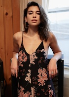 Dua Lipa : dua-lipa-1499900618.jpg