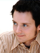 Elijah Wood : TI4U_u1149736462.jpg