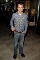 Elijah Wood : elijah_wood_1260678217.jpg