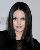 Elizabeth Gillies : elizabeth-gillies-1335418685.jpg