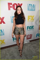 Elizabeth Gillies : elizabeth-gillies-1436721935.jpg