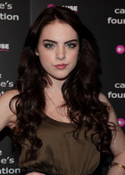 Elizabeth Gillies : elizabethgillies_1288132166.jpg