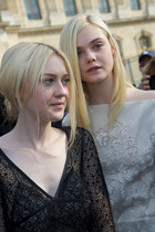 Elle Fanning : TI4U1401988078.jpg