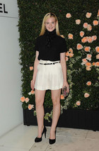 Elle Fanning : elle-fanning-1323234790.jpg