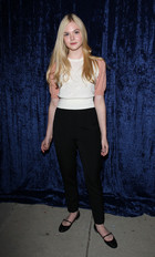 Elle Fanning : elle-fanning-1323234798.jpg